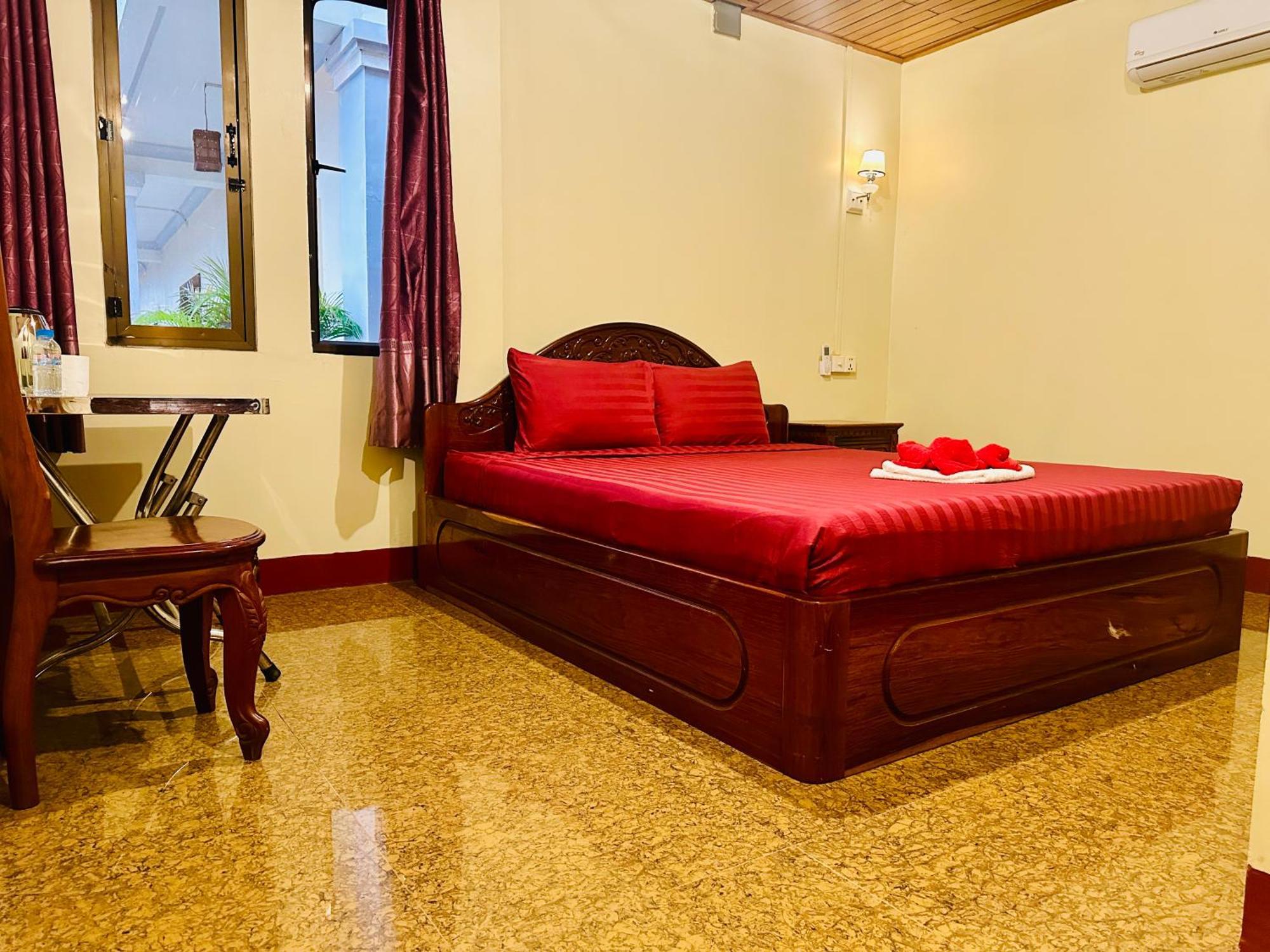 Savet Hostel Stoeng Treng 外观 照片